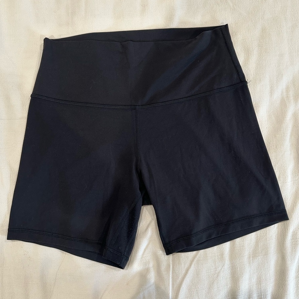 Lululemon Align High Rise Shorts 6” size 10
